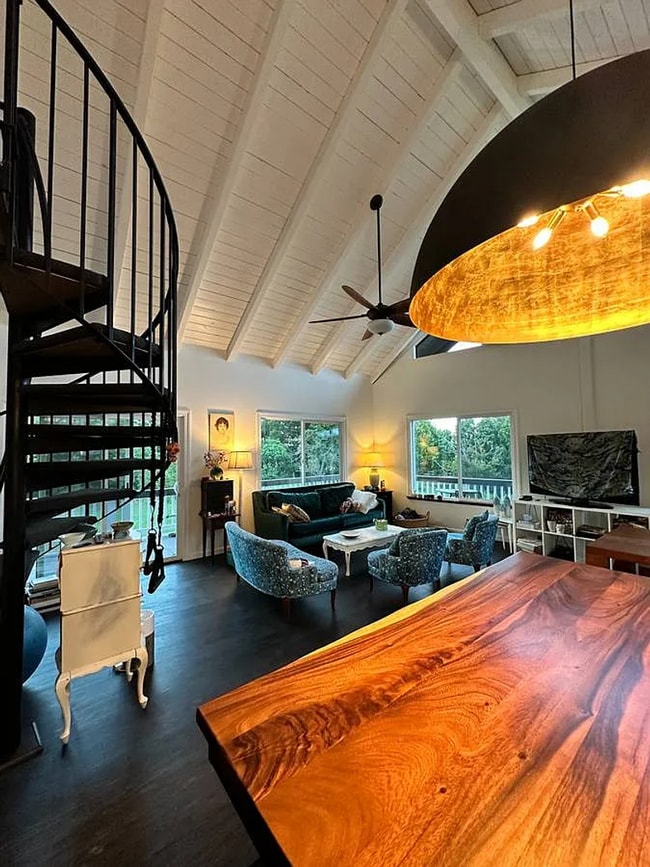 Foto del edificio - Haiku - on 2 acres upstairs mostly furnish...