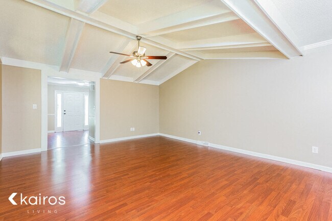 Foto del edificio - 4251 Mill Creek Rd