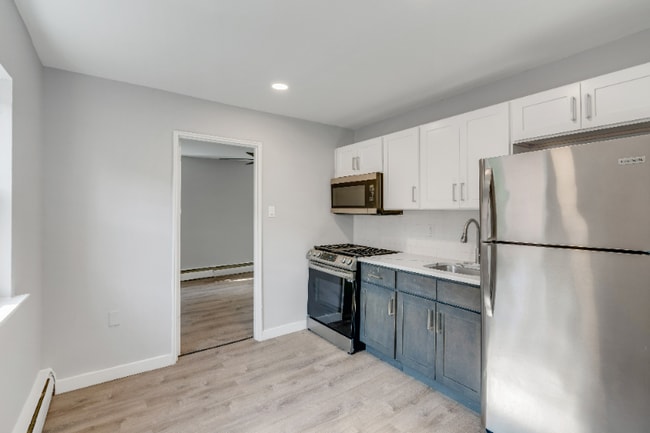 Photo - 905 E Cliveden St Apartment