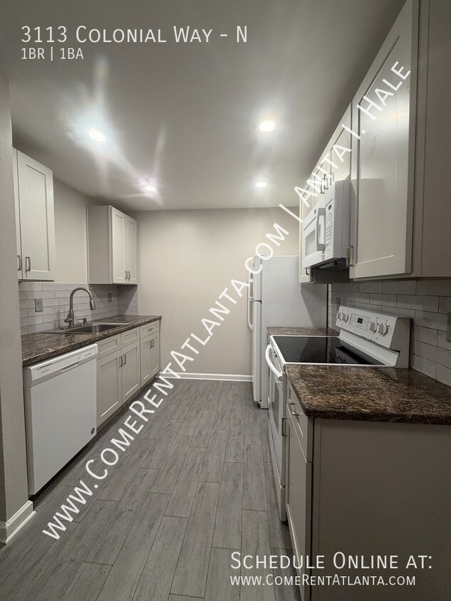 Photo - 3113 Colonial Way -N