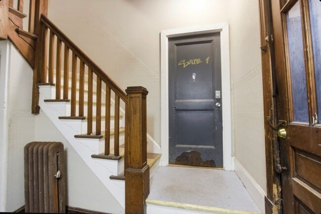 Photo - 228 W McMillan St Apartment