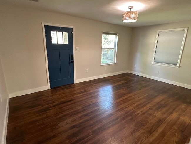 Foto del edificio - 2119 S Harrison St