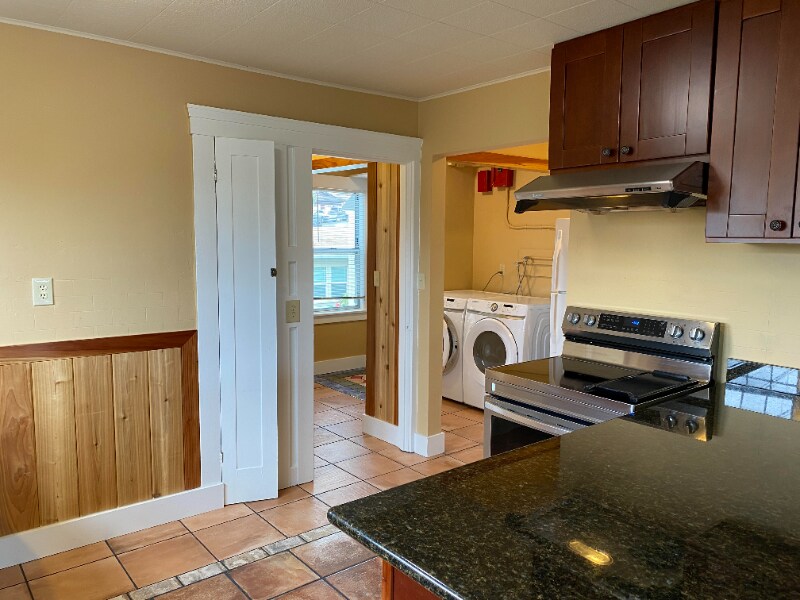 Foto principal - 203 Howard St
