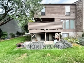 Building Photo - 3132 Nordic Dr