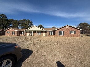 Building Photo - 278 Crabapple Cir
