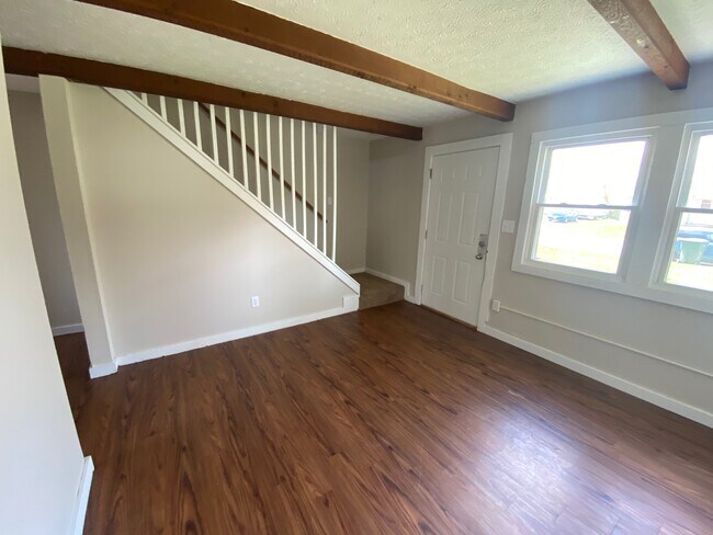 Foto del edificio - 3088 Grasmere Ave