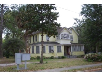 Primary Photo - 531 SE 2nd Pl