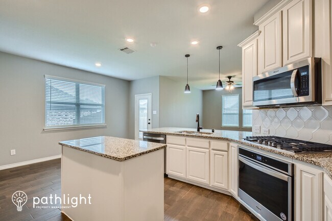 Building Photo - 2987 Black Hills Boulevard, Heath, TX, 75126
