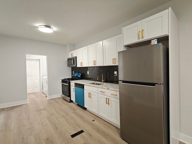 Foto del edificio - 223 N 58th St