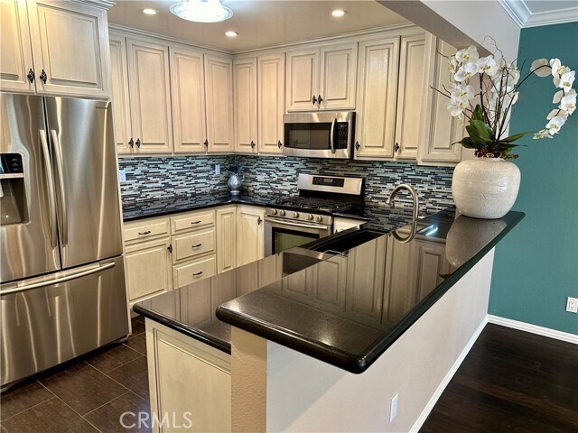 Foto del edificio - 27095 Mill Pond Rd