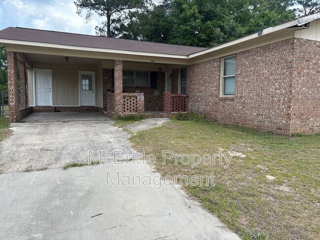 Building Photo - 2941 Rollingwood Dr
