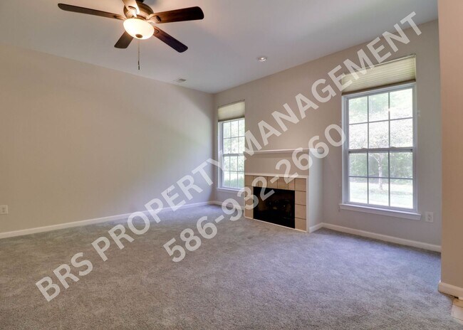 Building Photo - 2 Bedroom 2.5 Bathroom Condo