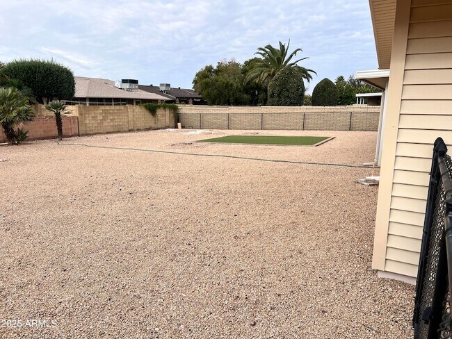 Foto del edificio - 17618 N Calico Dr