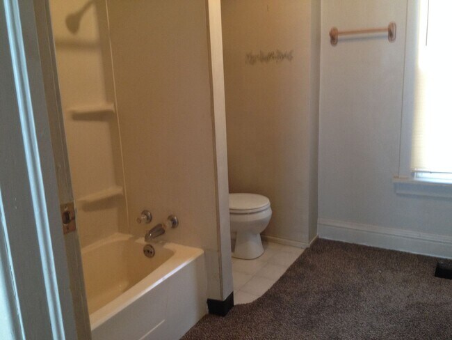 Foto del edificio - 2 Bed 1 Bath House