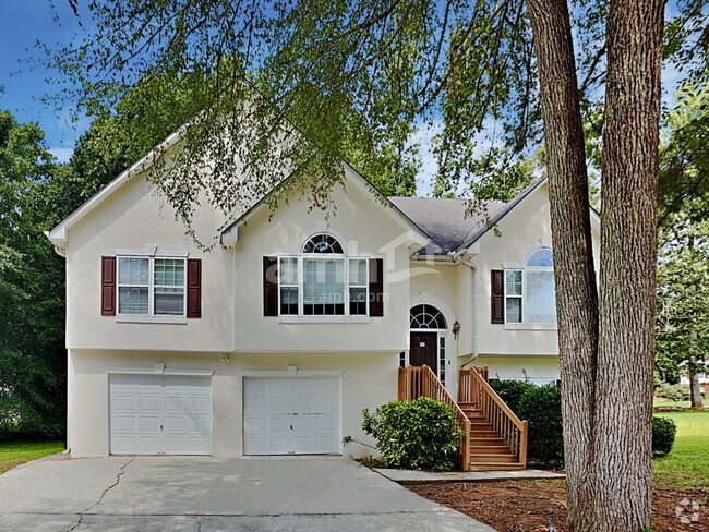 Building Photo - 5718 Graceland Dr