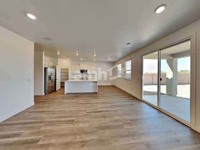 Building Photo - 6525 E Paseo Baranda