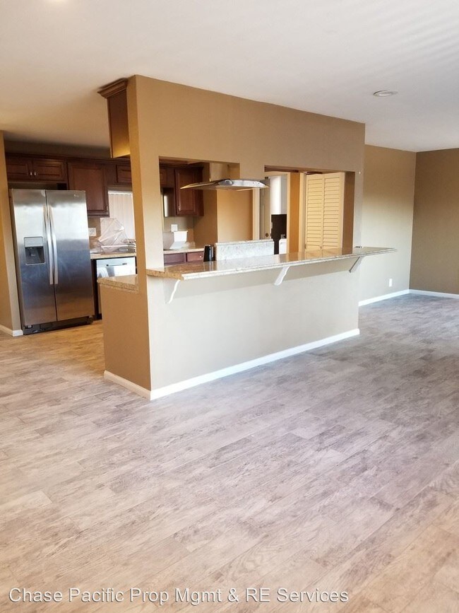Building Photo - 3 br, 2 bath House - 3236 S Barcelona Street