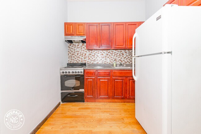 Foto del edificio - 901 Willoughby Ave