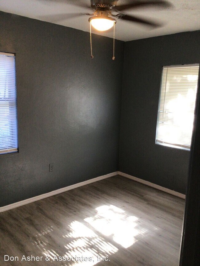 Foto del edificio - 3 br, 1 bath House - 932 Columbia street