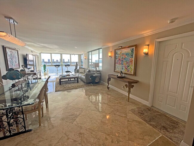 Foto del edificio - 301 Lake Shore Dr