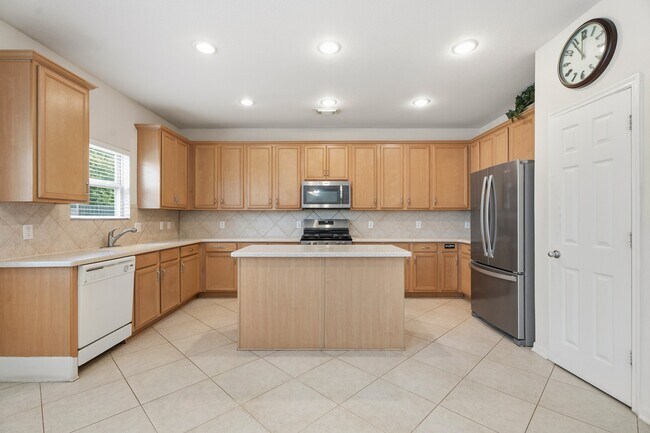 Building Photo - 2606 Midnight Star Cir