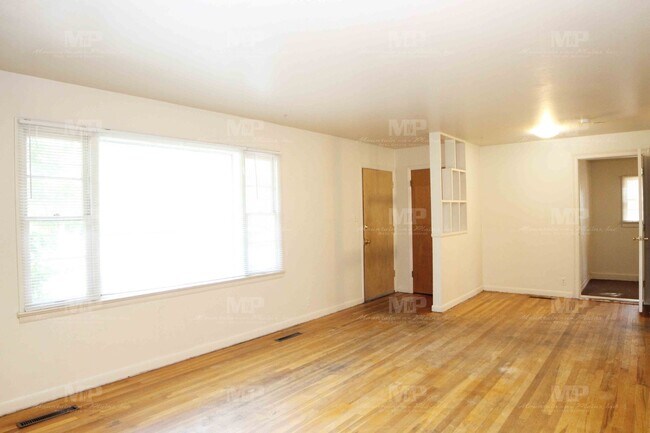 Foto del edificio - 609 W Prospect Rd