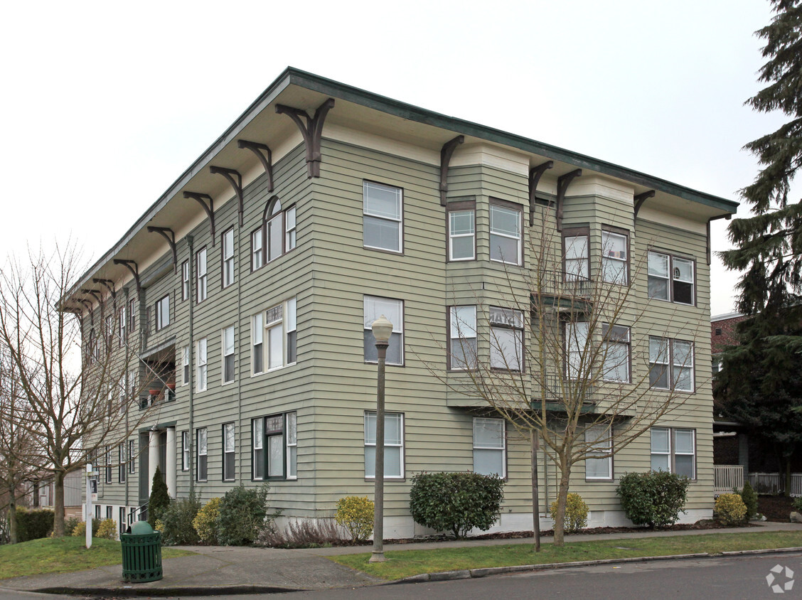 Sheffield Apartments Tacoma