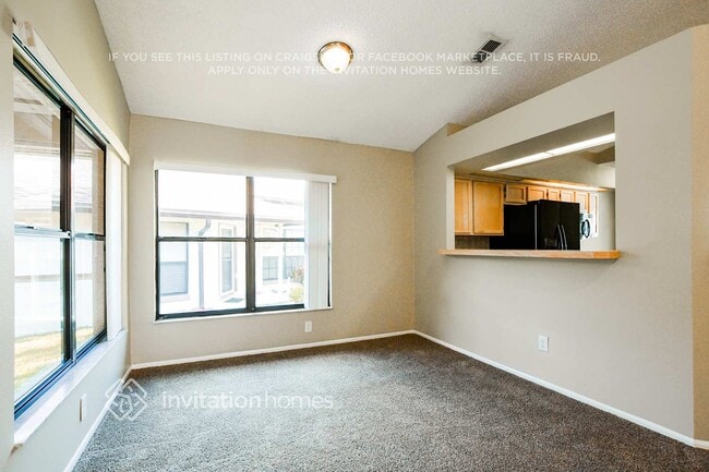 Building Photo - 1018 Henson Ct