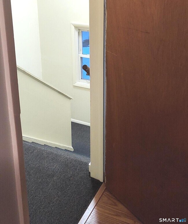 Foto del edificio - 53 Hiltbrand Rd