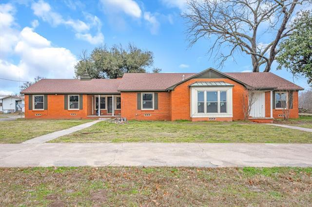 Building Photo - 3679 FM Rd 16