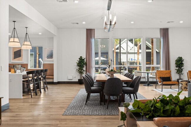 Building Photo - Stone Creek Village