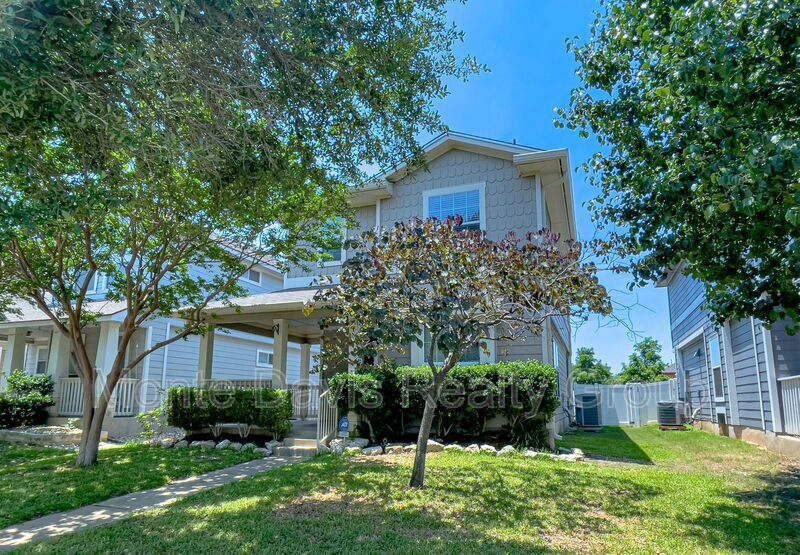Primary Photo - 601 Cherry Creek Dr