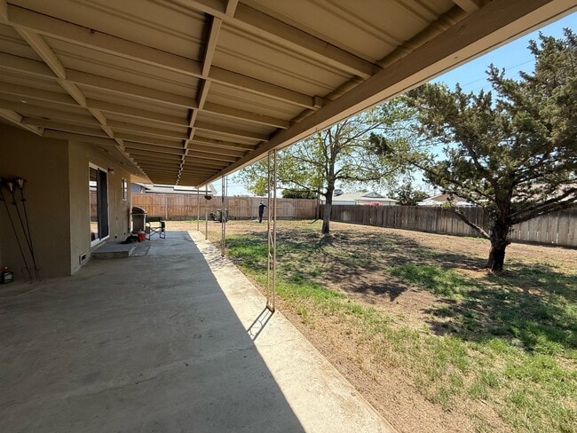 Building Photo - 159 W Burlwood Ln