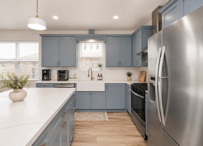 Building Photo - 24834 Puccini Pl