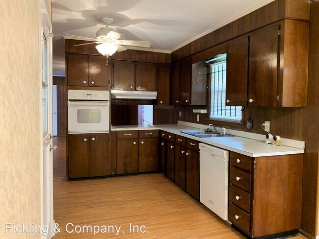 Building Photo - 3 br, 2 bath House - 3815 Partridge Dr