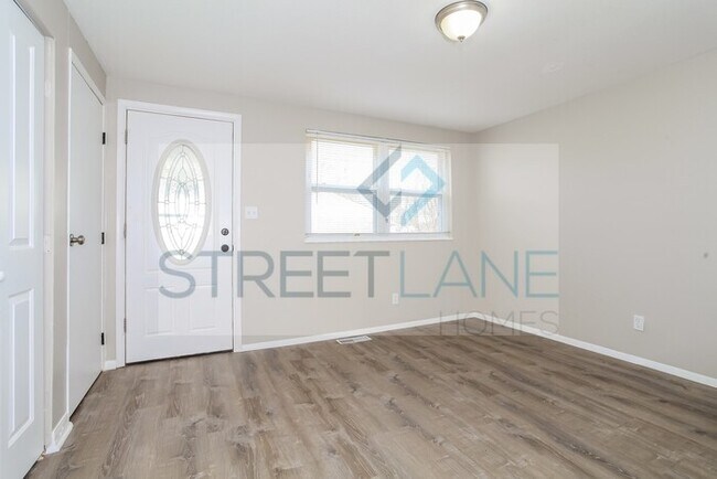 Foto del edificio - REDUCED!
