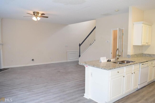 Foto del edificio - 3625 Gainesway Ct NW