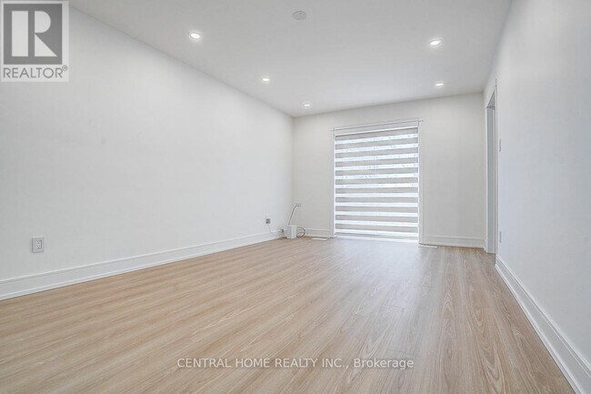 Building Photo - 36 Sherwood Forest Dr