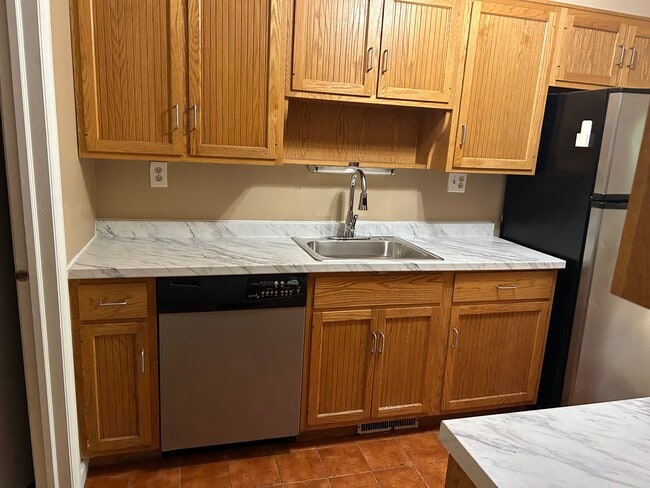 Foto del edificio - 11 Sunstone Dr