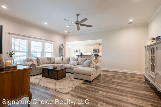 Foto del edificio - 4 br, 2.5 bath House - 131 Orvis Lane