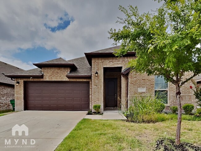 Building Photo - 552 Bradley Dr