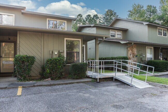 Foto del edificio - 7224 Lago Vista Ct