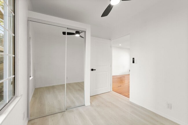 Foto del interior - 5920 Benner St