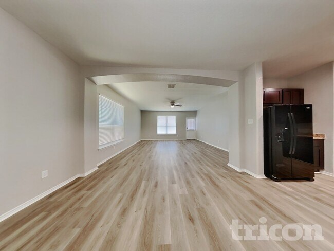 Building Photo - 3442 Still Pond