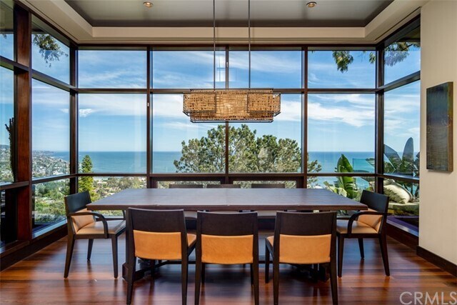 Foto del edificio - 22555 Allview Terrace