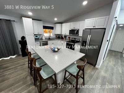 Foto del edificio - 3881 Ridgeview Way