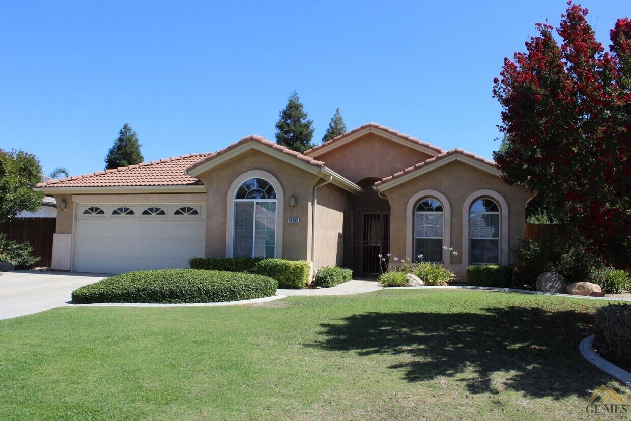 Primary Photo - 10103 Salerosa Ct