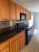 Building Photo - 4636 Rainmaker Dr