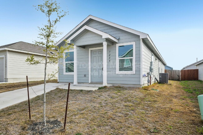 Building Photo - 7228 Pasture Run