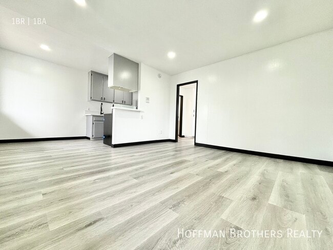 Building Photo - 8204 Langdon Ave